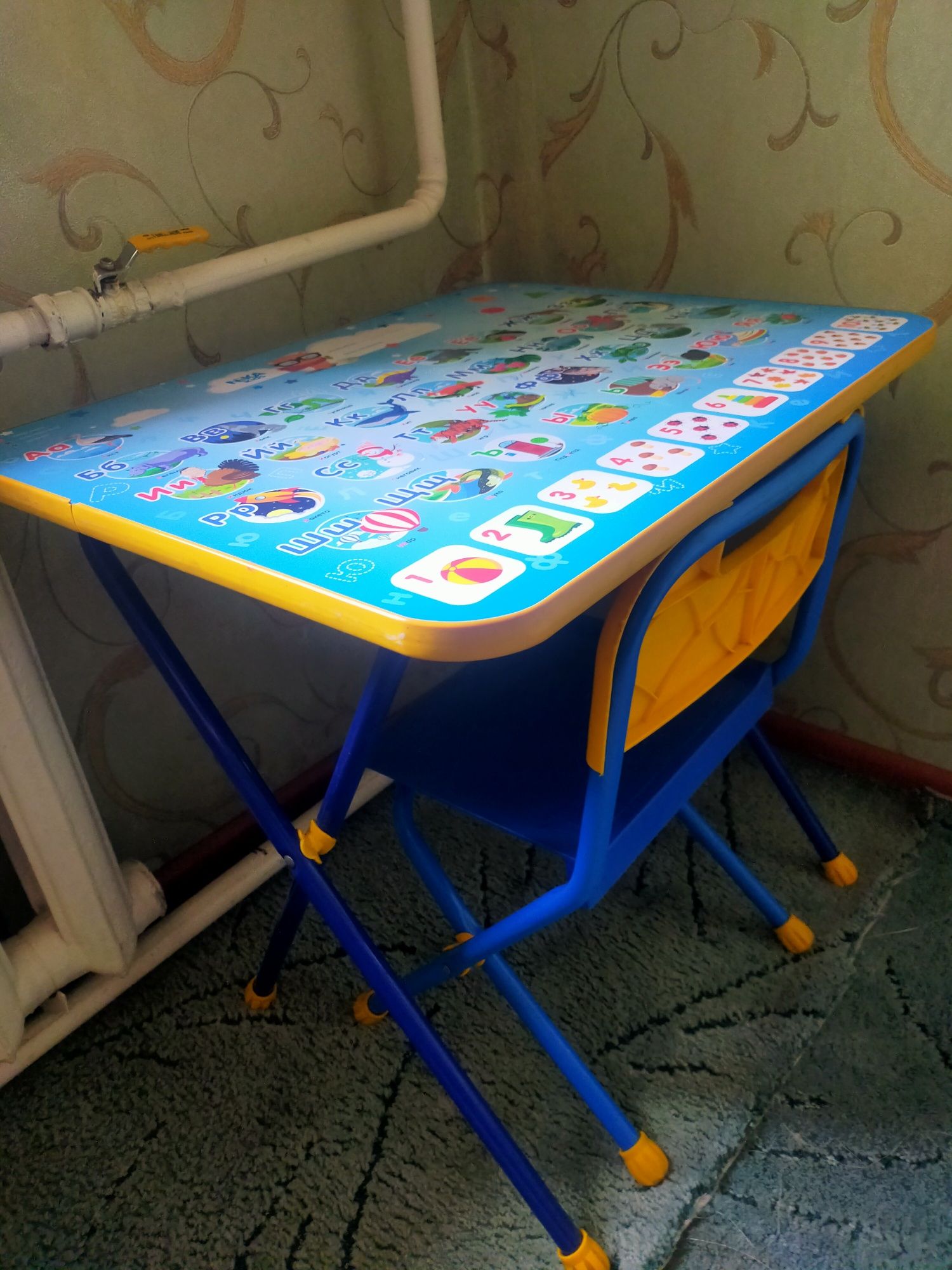 Продам парта и самокат
