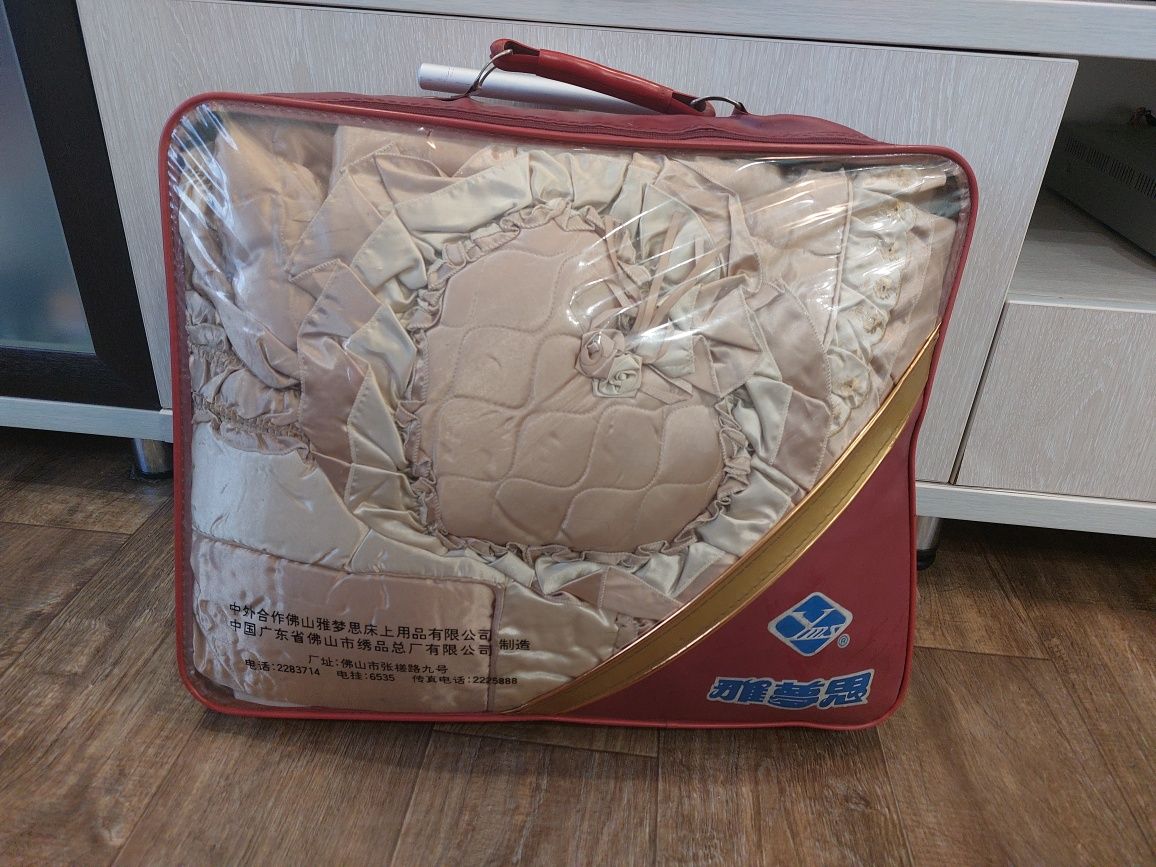 Продам комплект для спальни