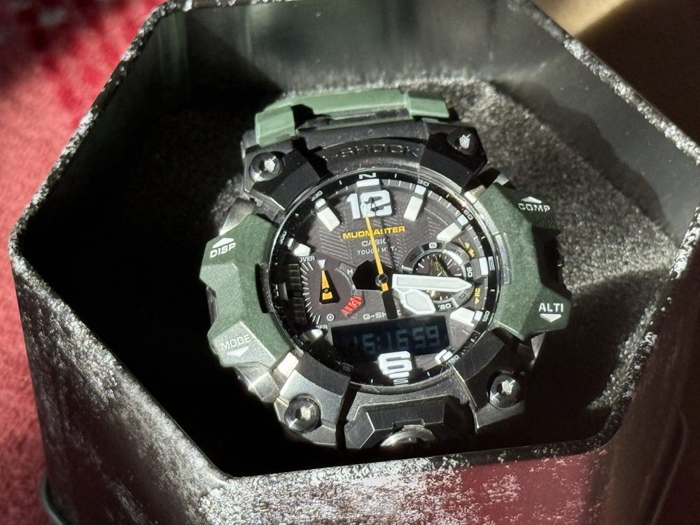 Часы g-shock gwg-b1000