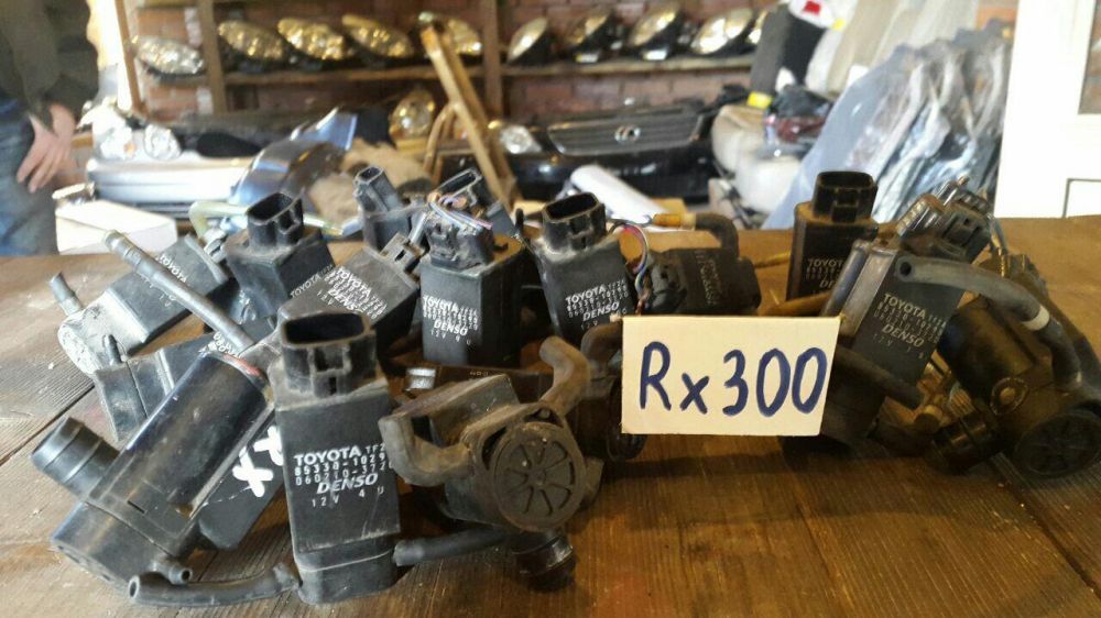 Моторчик омывателя стекол RX300