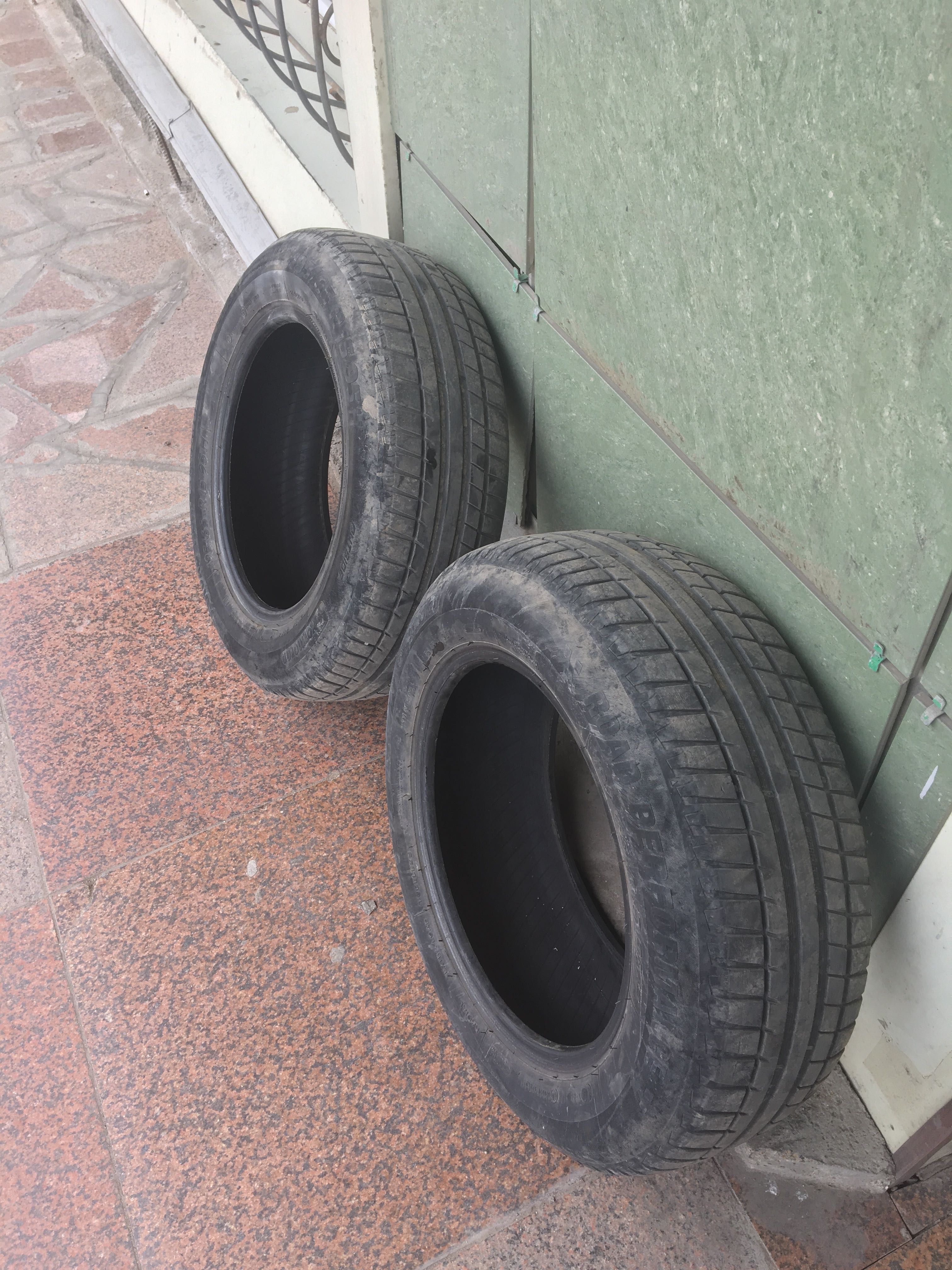 Продам шины.                  .