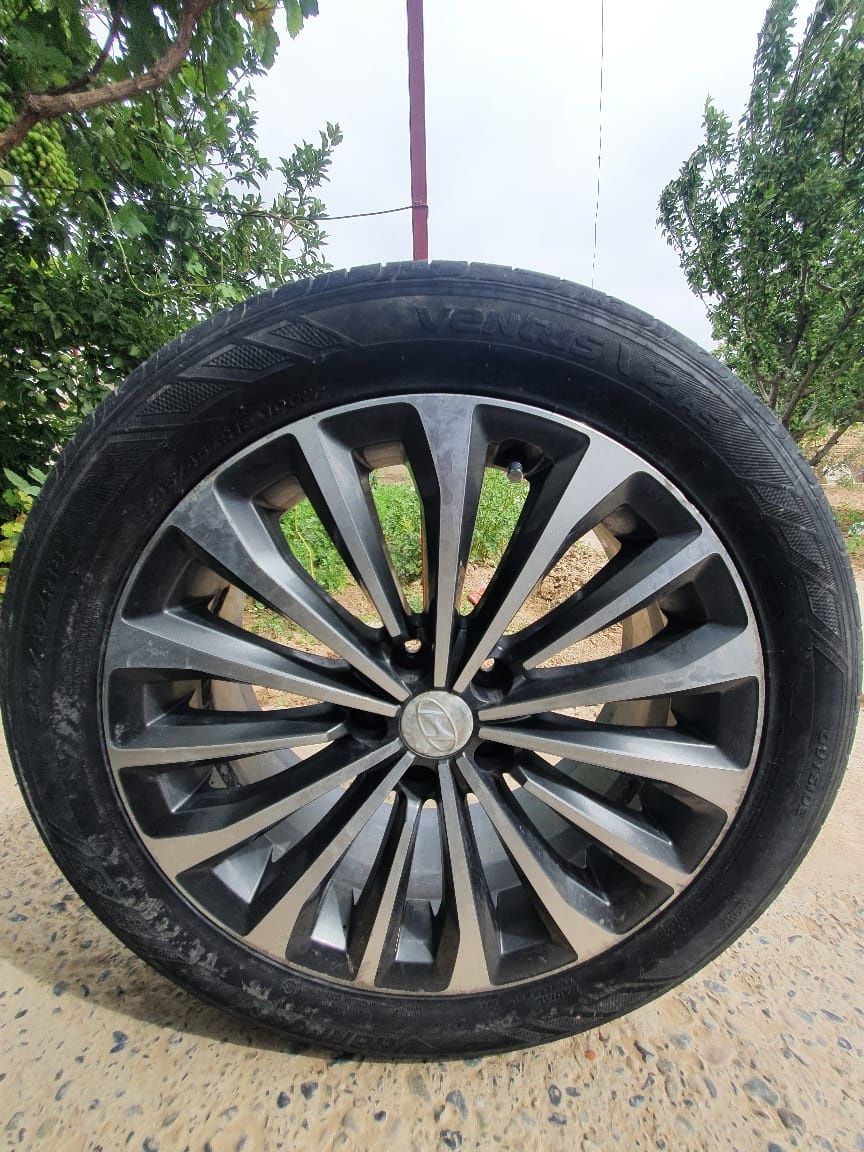 Hyundai Grandeur оригинал диск 245/45R18