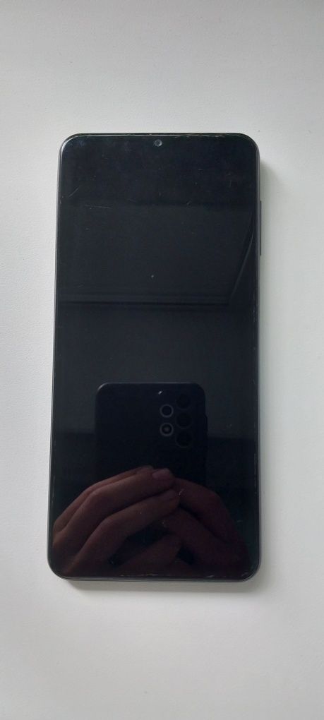Продам телефон самсунг Galaxy A12