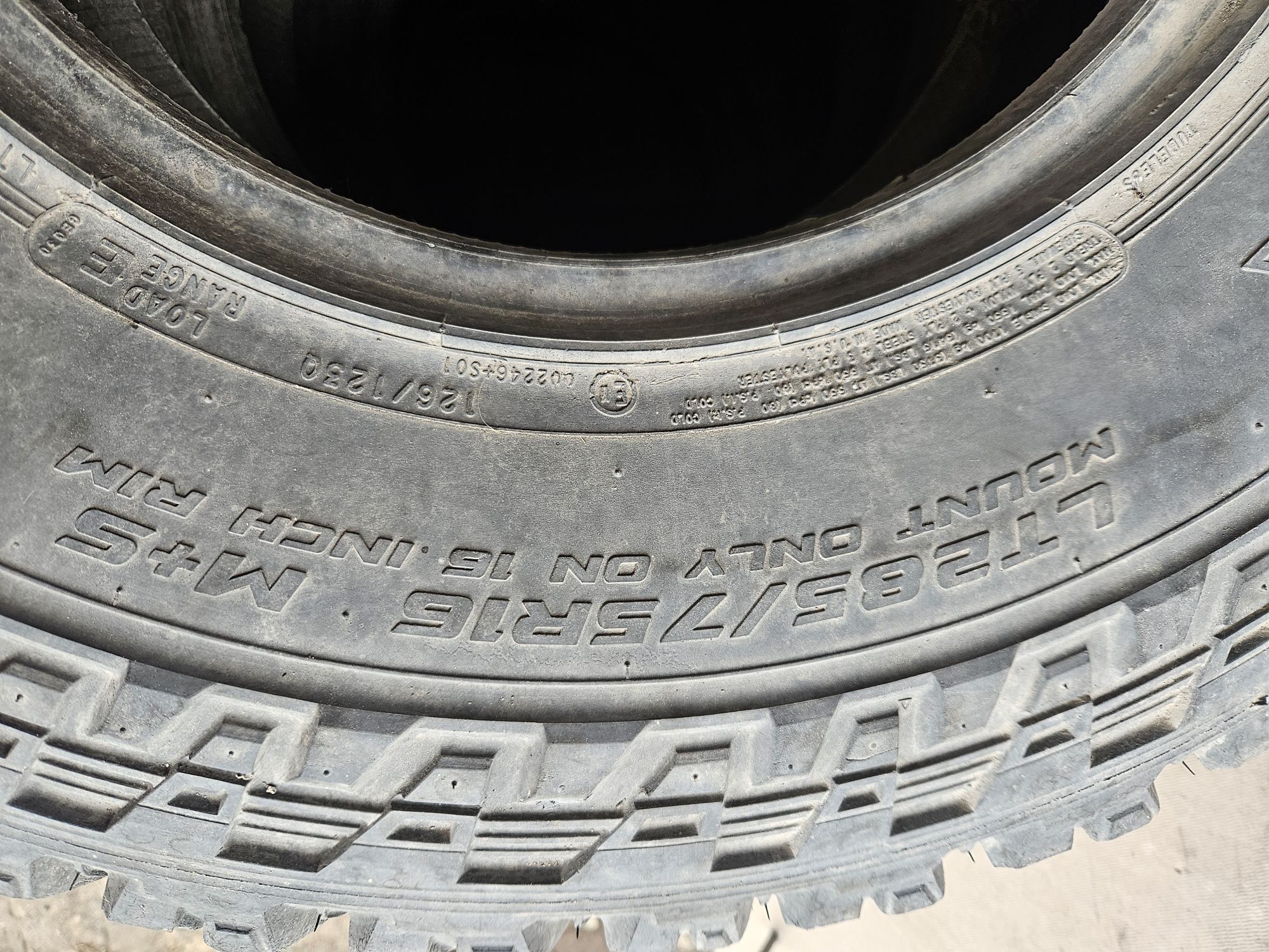 Шины, резина размер LT 285/75 r16 M+S