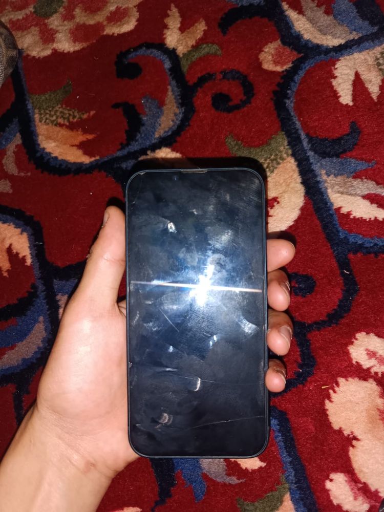 Iphone 14 акум 80%