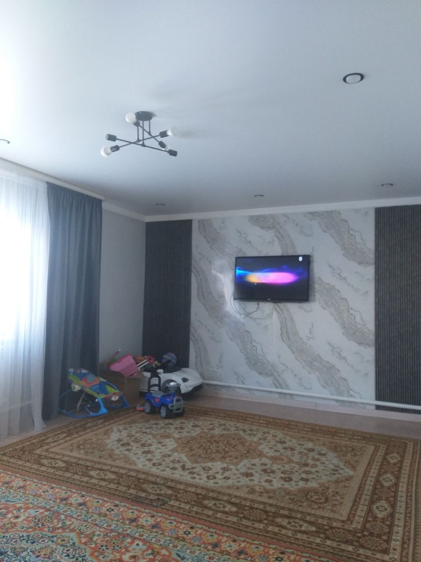 Продам дом срочно на красном камне