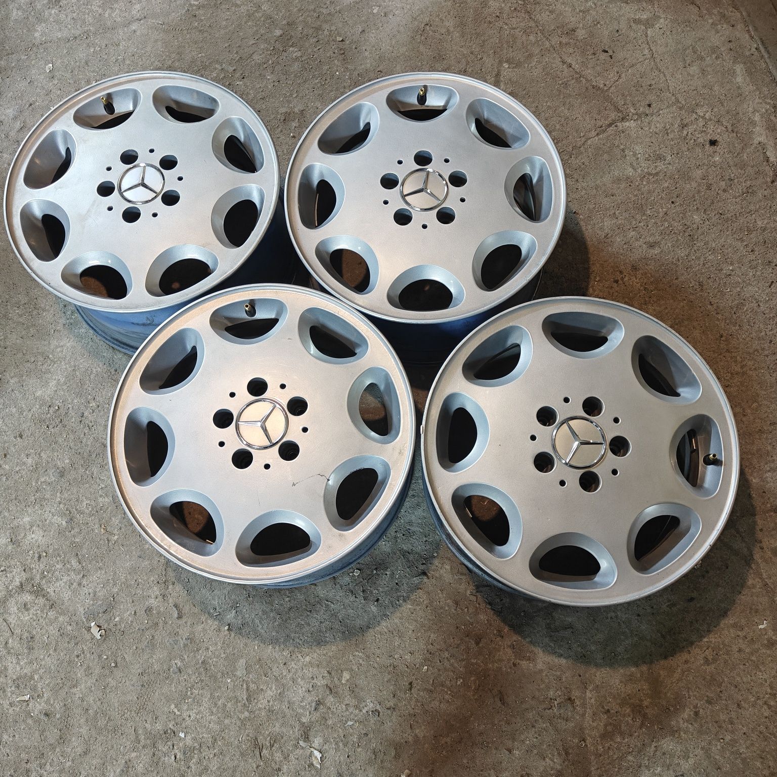 R16 PCD 5* 112 Комплект оригинальных легкосплавных дисков