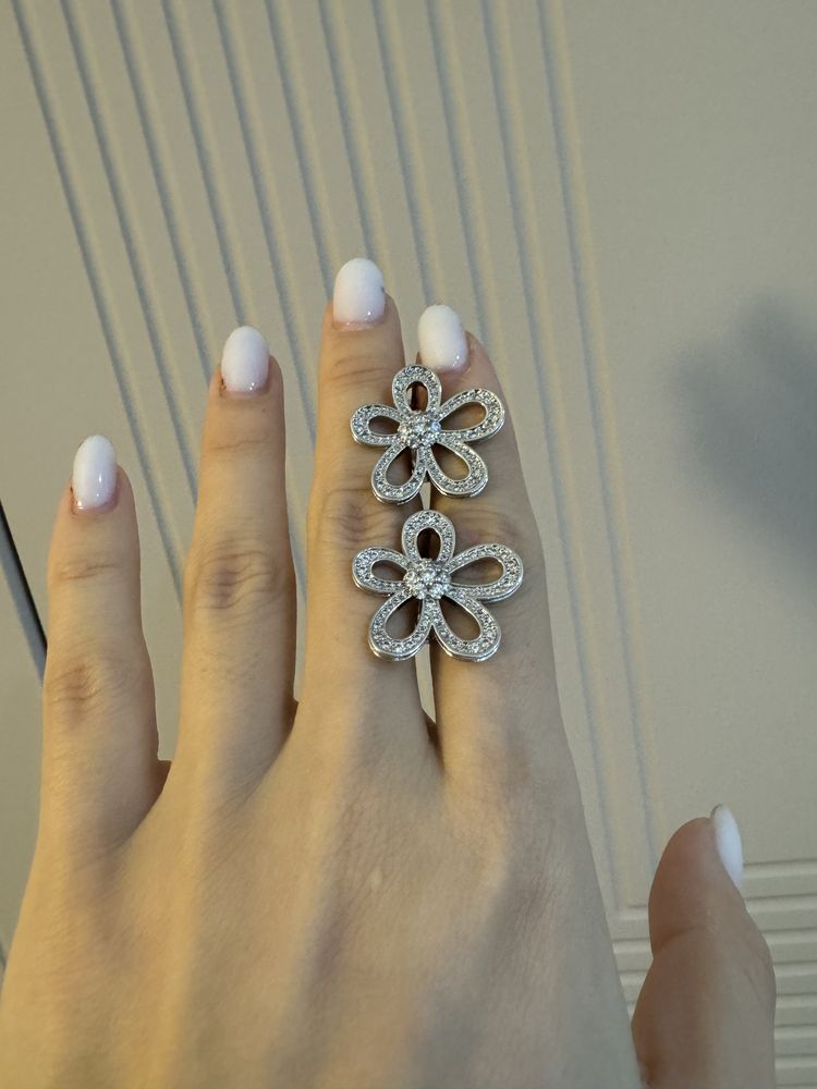 Серьги Van Cleef & Arpels с упаковкой