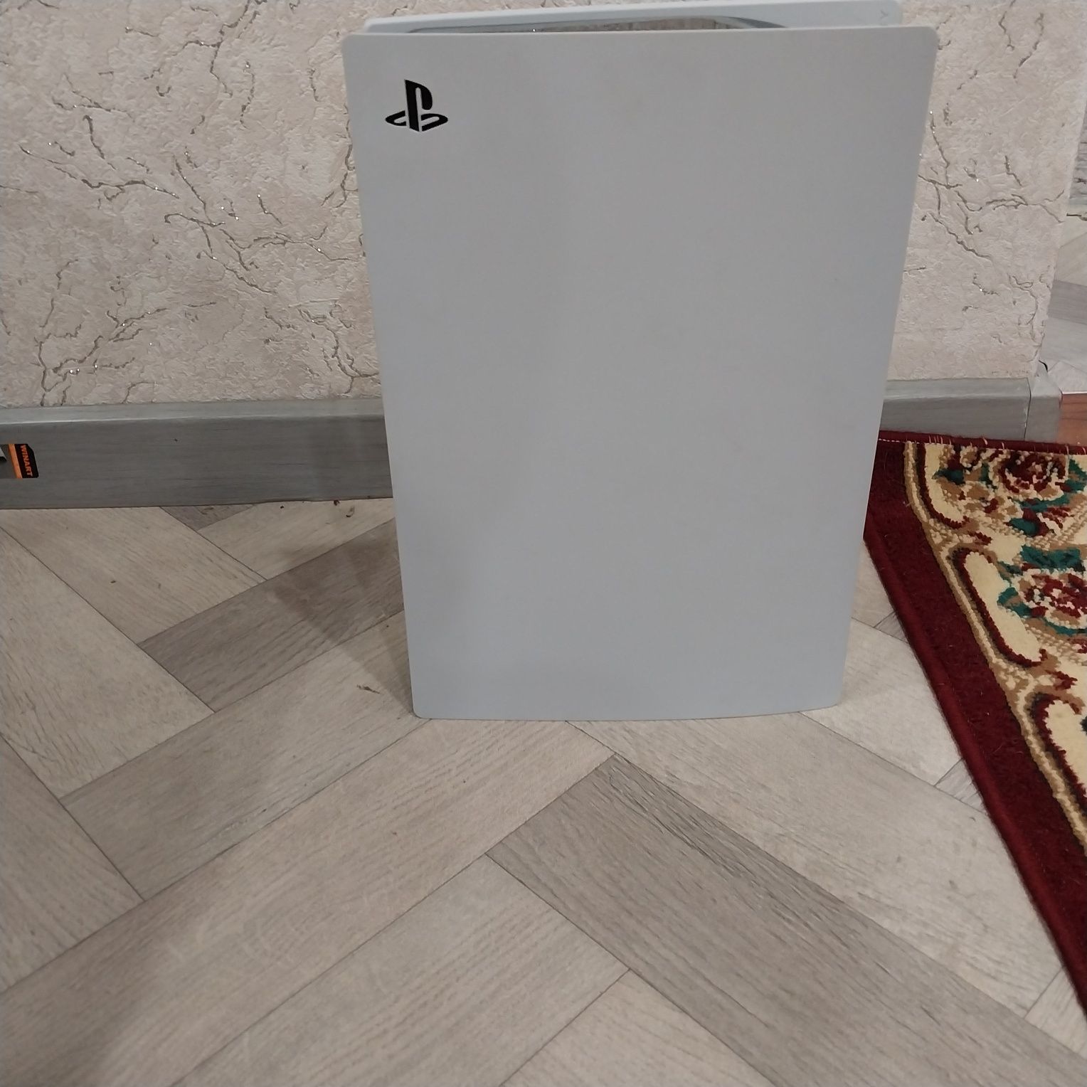 Продам Playstation 5---300к есть небольшой торг