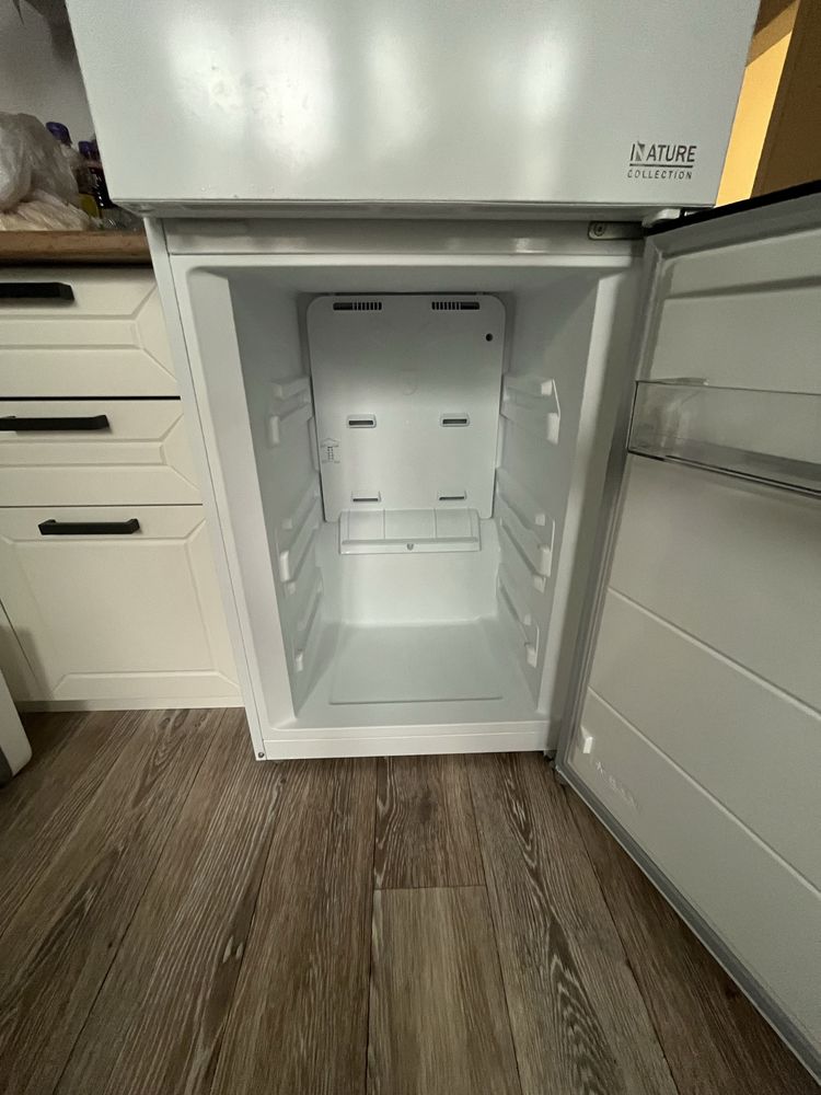 Холодильник Midea