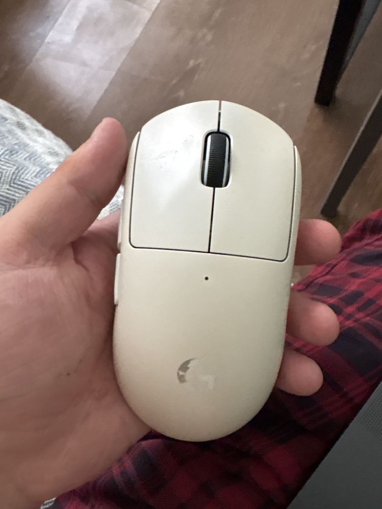 Продаю Мышку суперлайт х2