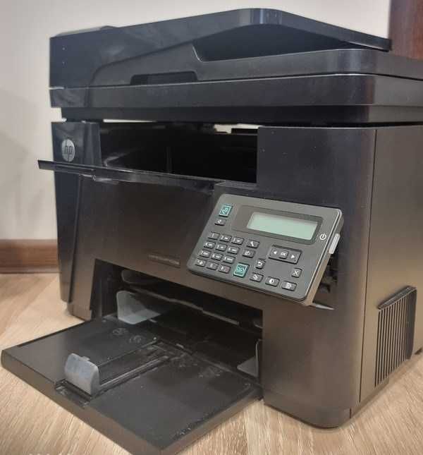 Продам МФУ HP LaserJet Pro MFP M225dn