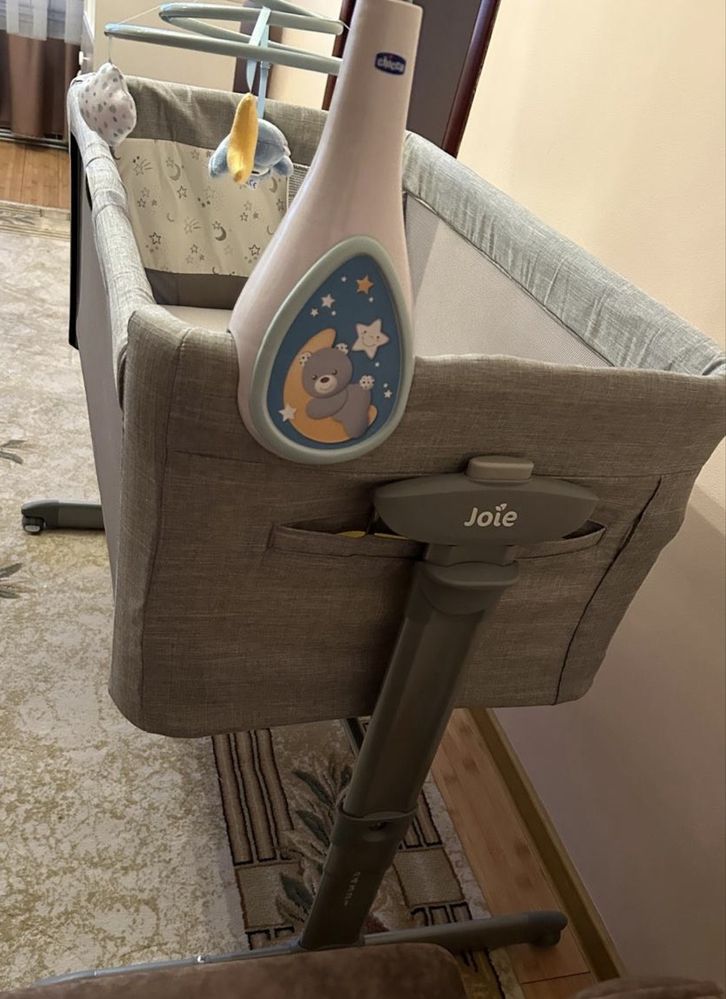 Колыбель Joie (Англия) и Chicco мобиле в подарок (!)
