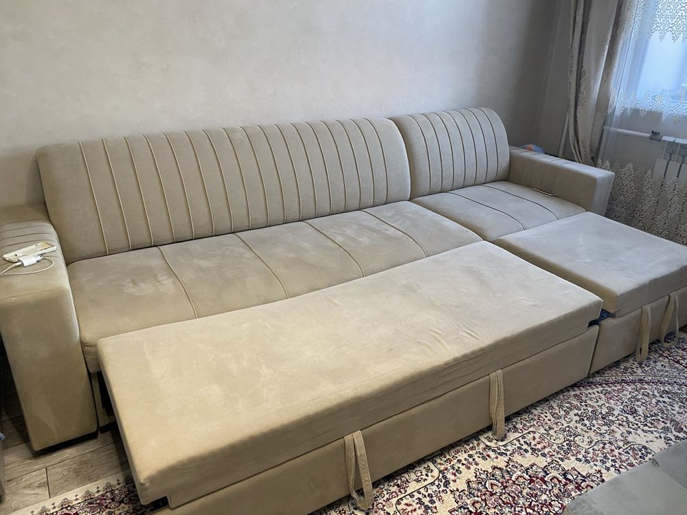 Продам диван 3 метра