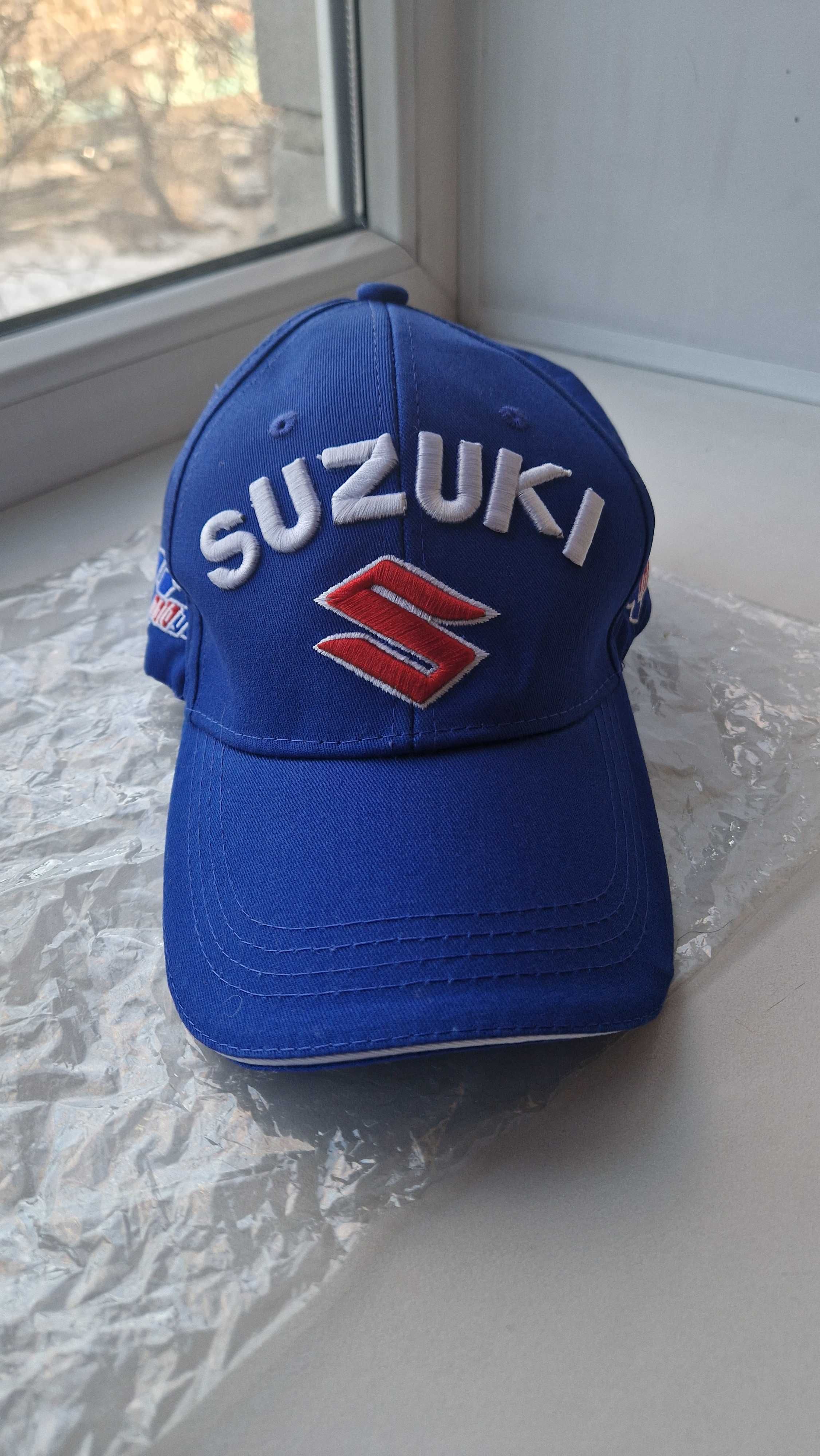 Новая фирменная бейсболка SUZUKI