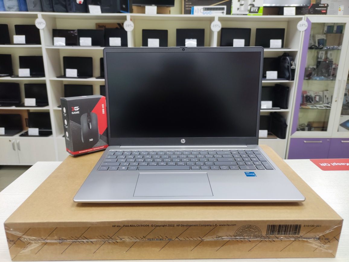 Новые НР (Core i3-1315u, 8 Gb LPDDR5, 512 Gb SSD) + Мышка и коврик