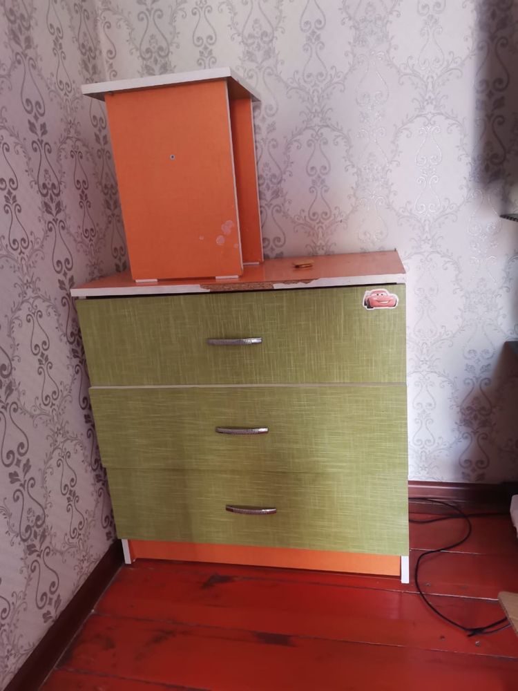 Детская мебель,шкаф,кровать,комод,стул