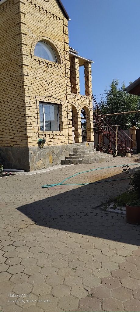 Сдам коттедж под бизнес