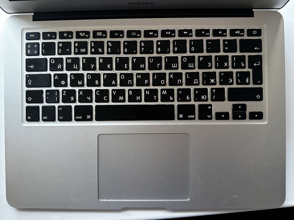 MacBook Air 13" (б/у) Костанай