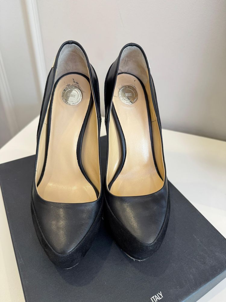 Продаю оригинал обувь  elisabetta franchi