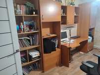 шкафы стол тумбы  для кабинета комплект 50000 полностью в идеальном
