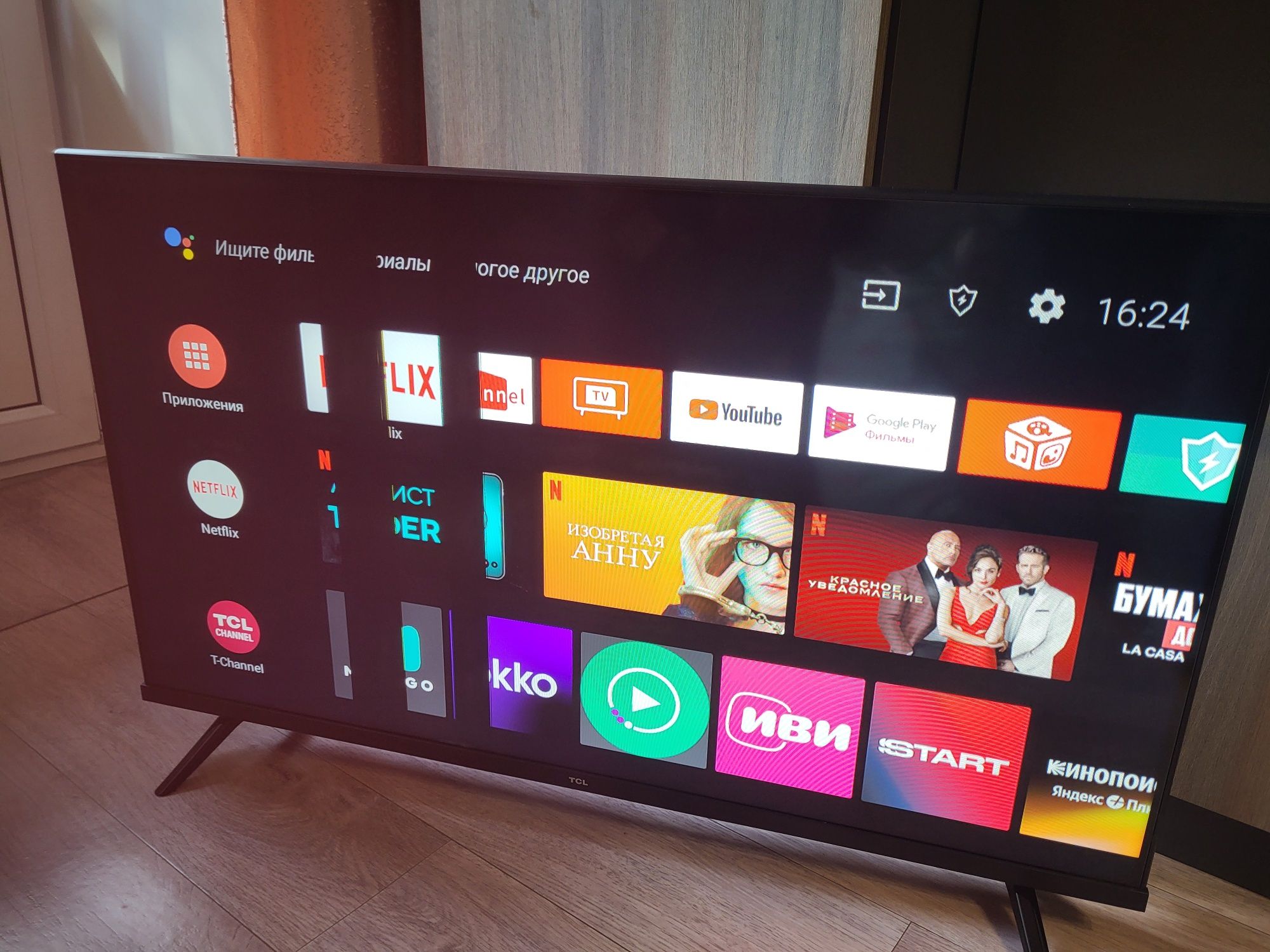 Телевизор TCL модель 40S65A диагональ 40
