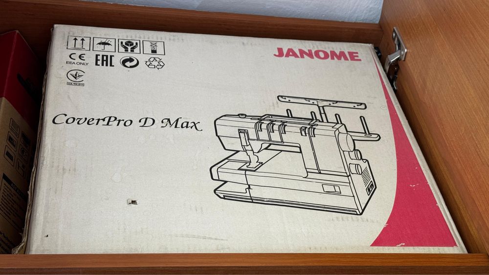Распошивальная машина Janome Cover Pro D Max