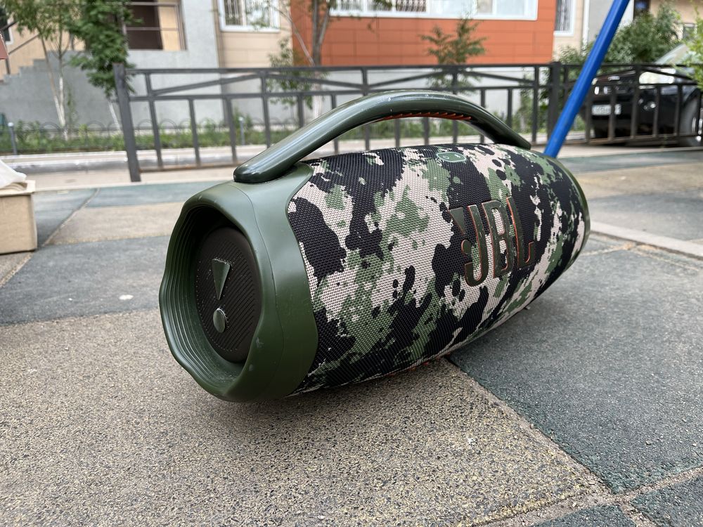 колонка jbl boombox 3