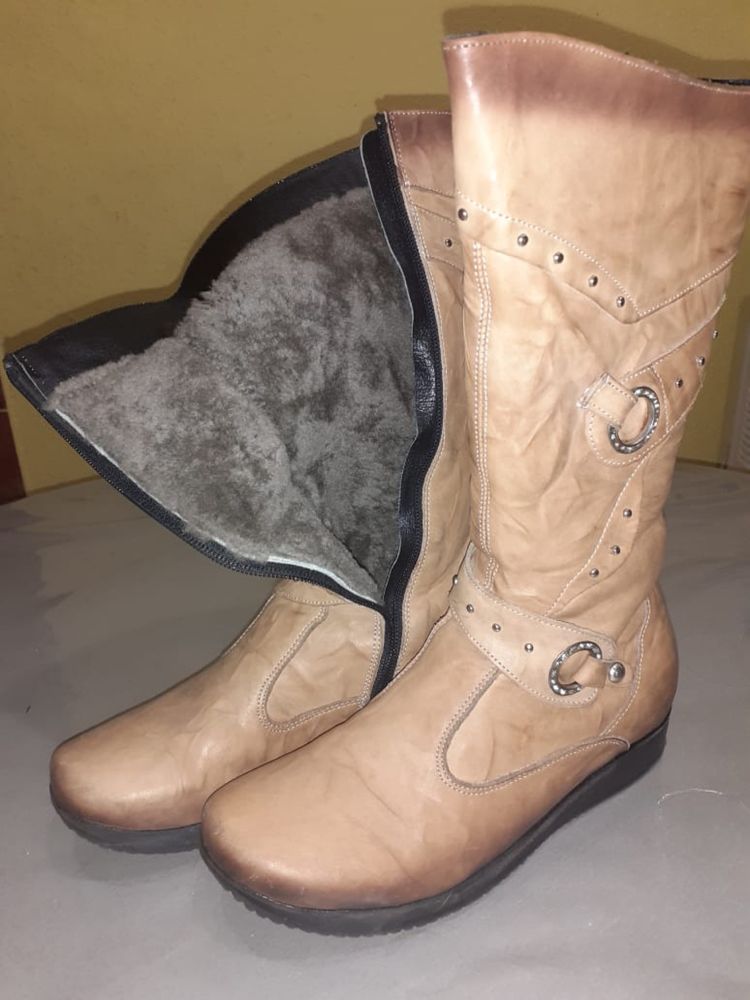 Продам сапоги