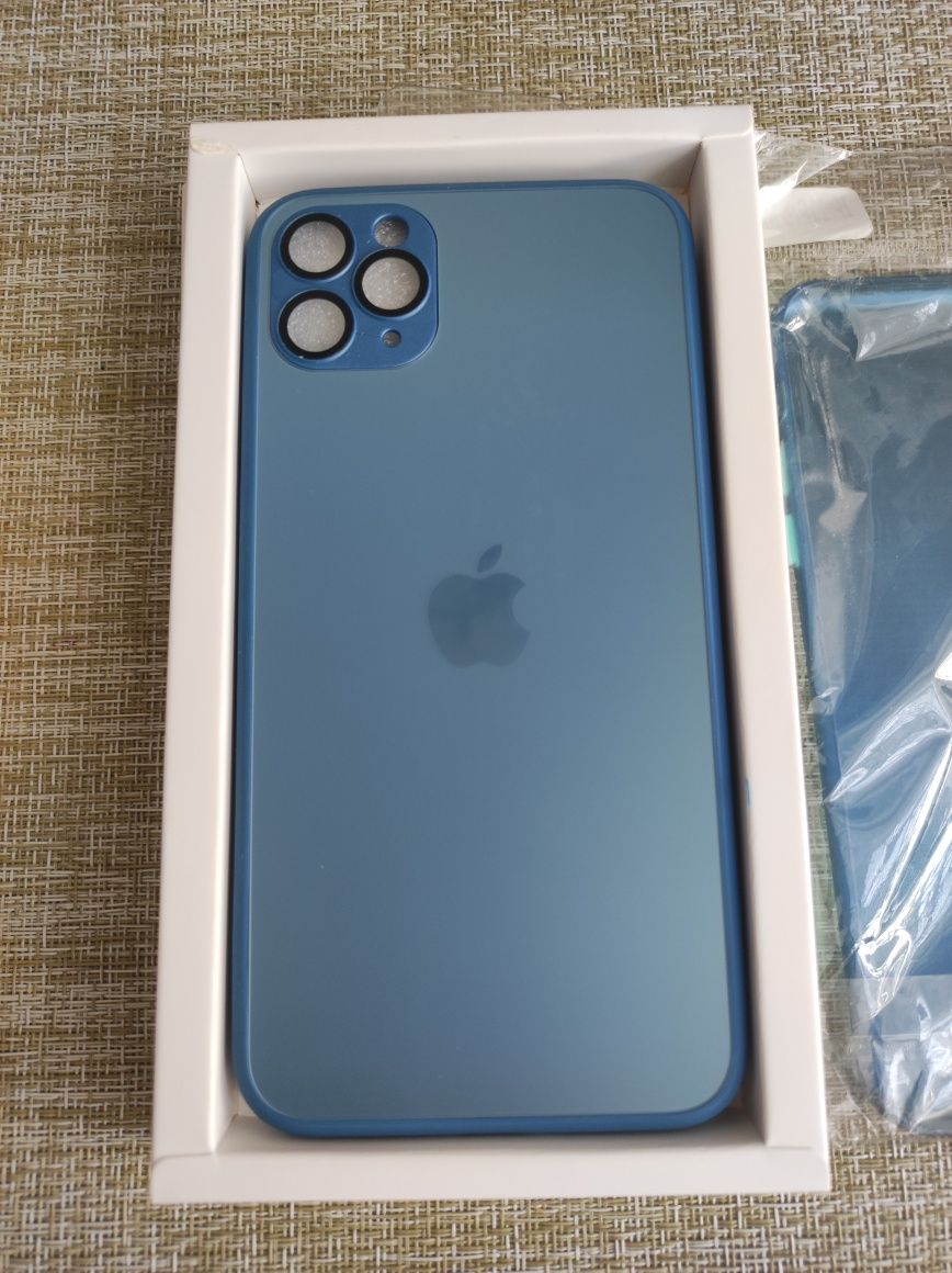 Чехлы 3 штуки на iPhone 11 ,и 11Pro max .Цена за 3 штуки