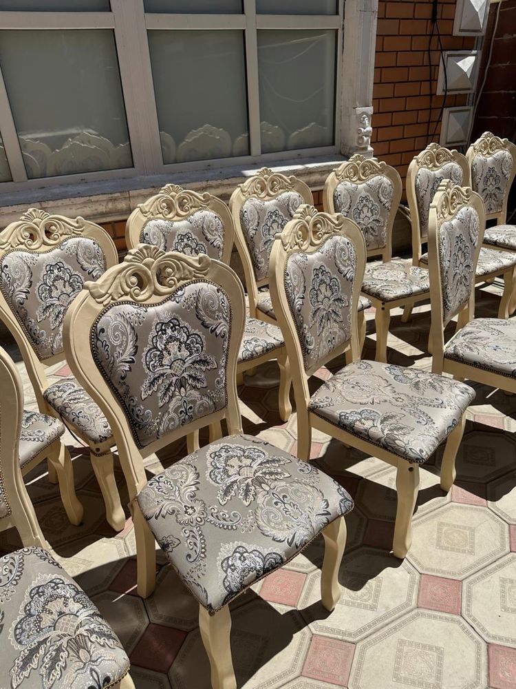 Стулья для гостиной