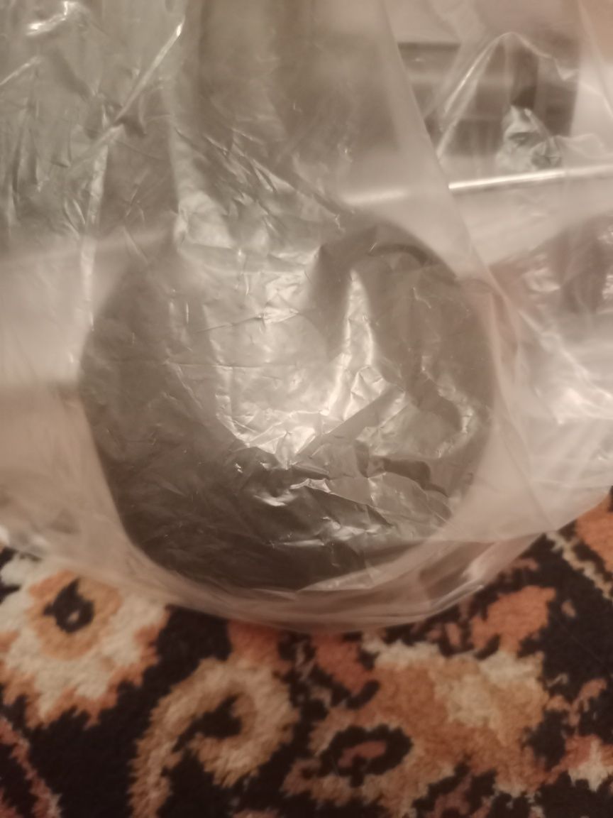 Продам арматуру для унитаза, для устаревшего бочка.