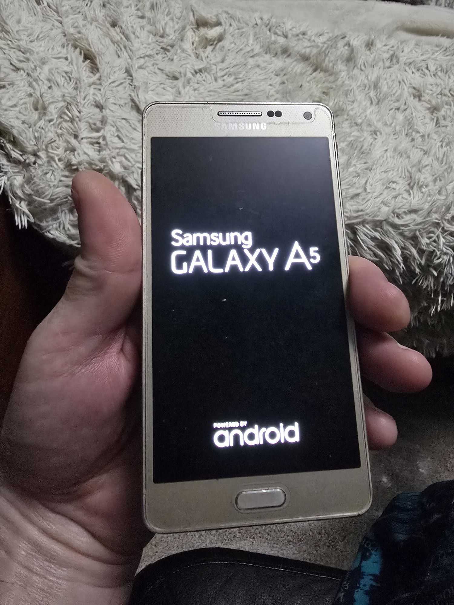 Продам звонилку самсунг а5 и самсунг s5