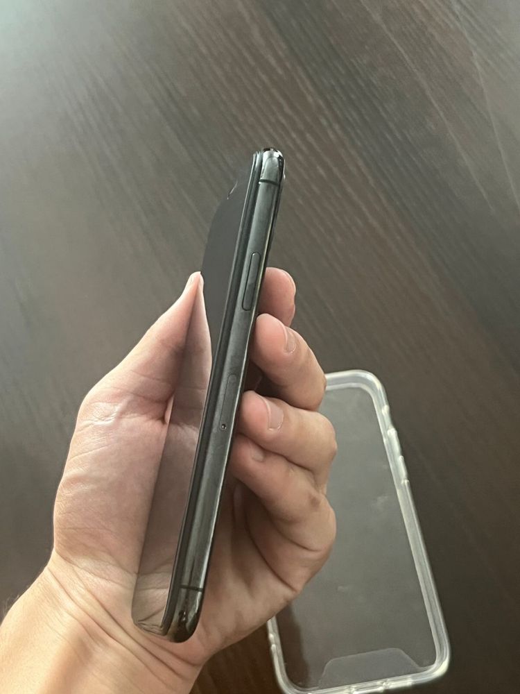 Iphone 11 pro срочно продам или обмен