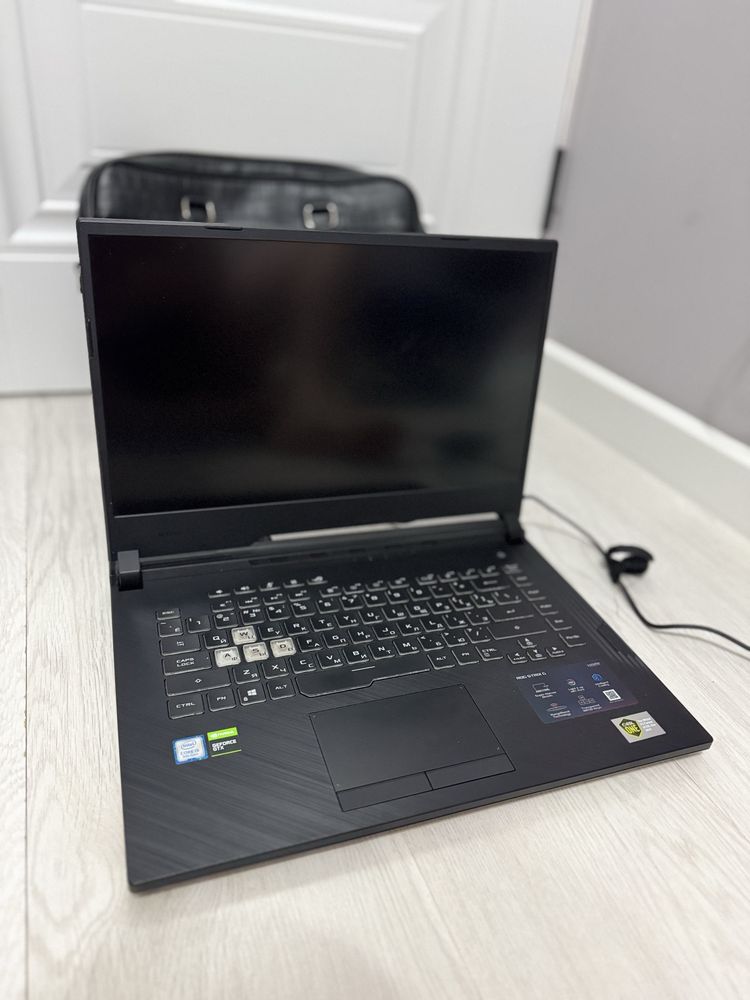 Игровой ноутбук Asus rog StriX