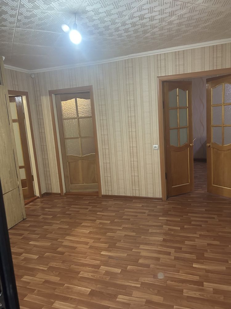 3х комнатная в центре Жетыгена