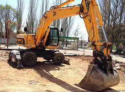 Услуги   аренда   заказ  гусеничного  колесного экскаватора