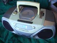 Винтажный качественный  Philips AZ1050 в рабочем состоянии