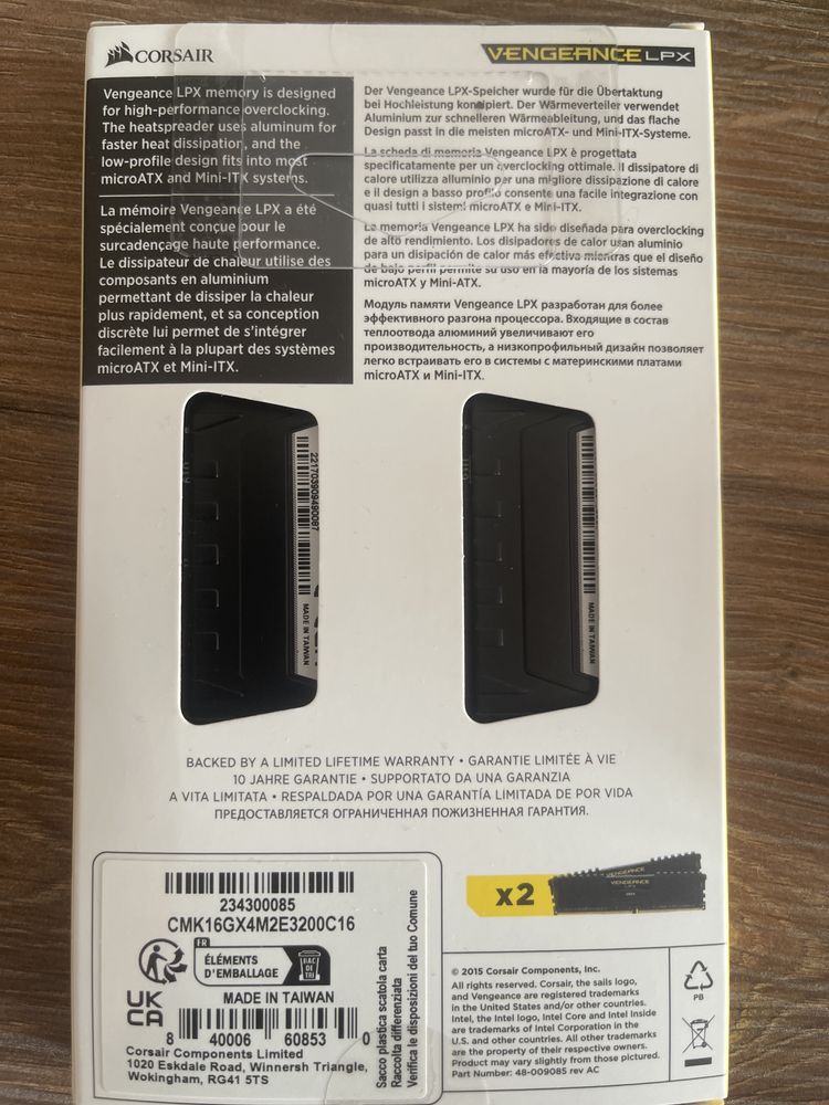 corsair vengeance lpx 3200mhz 2x8GB