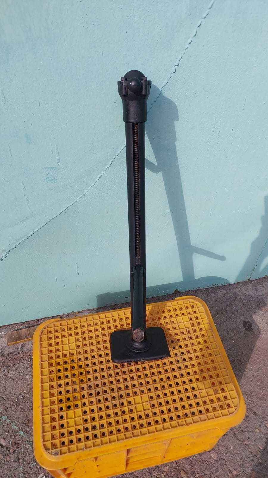 ГАЗ 24 Домкрат продам
