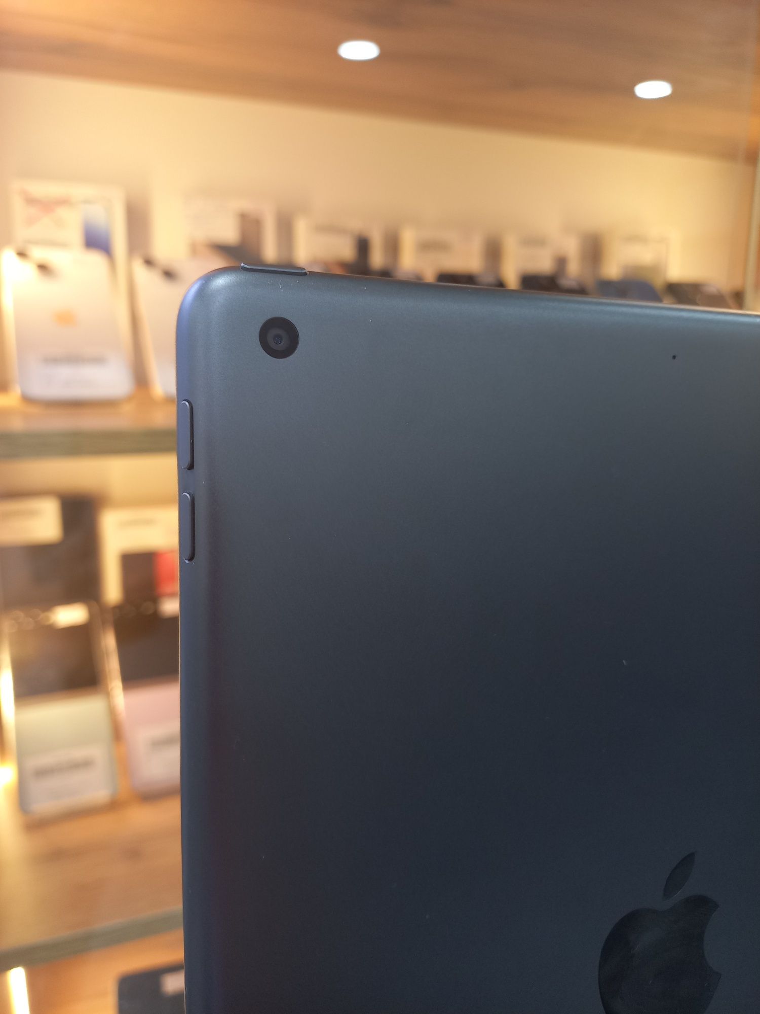 Продается Айпад iPad планшет айфон