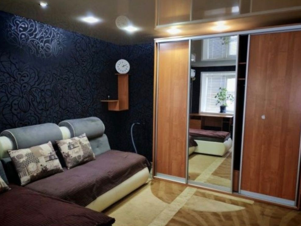 Продам 2х комнатную тёплую квартиру