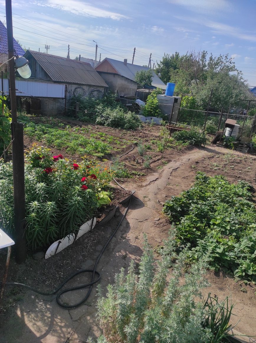 Продам Дом район 4  Поликлиники