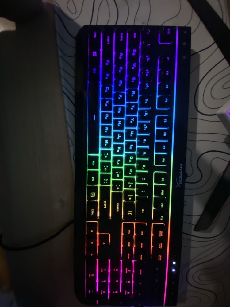 HyperX Aloy core RGB