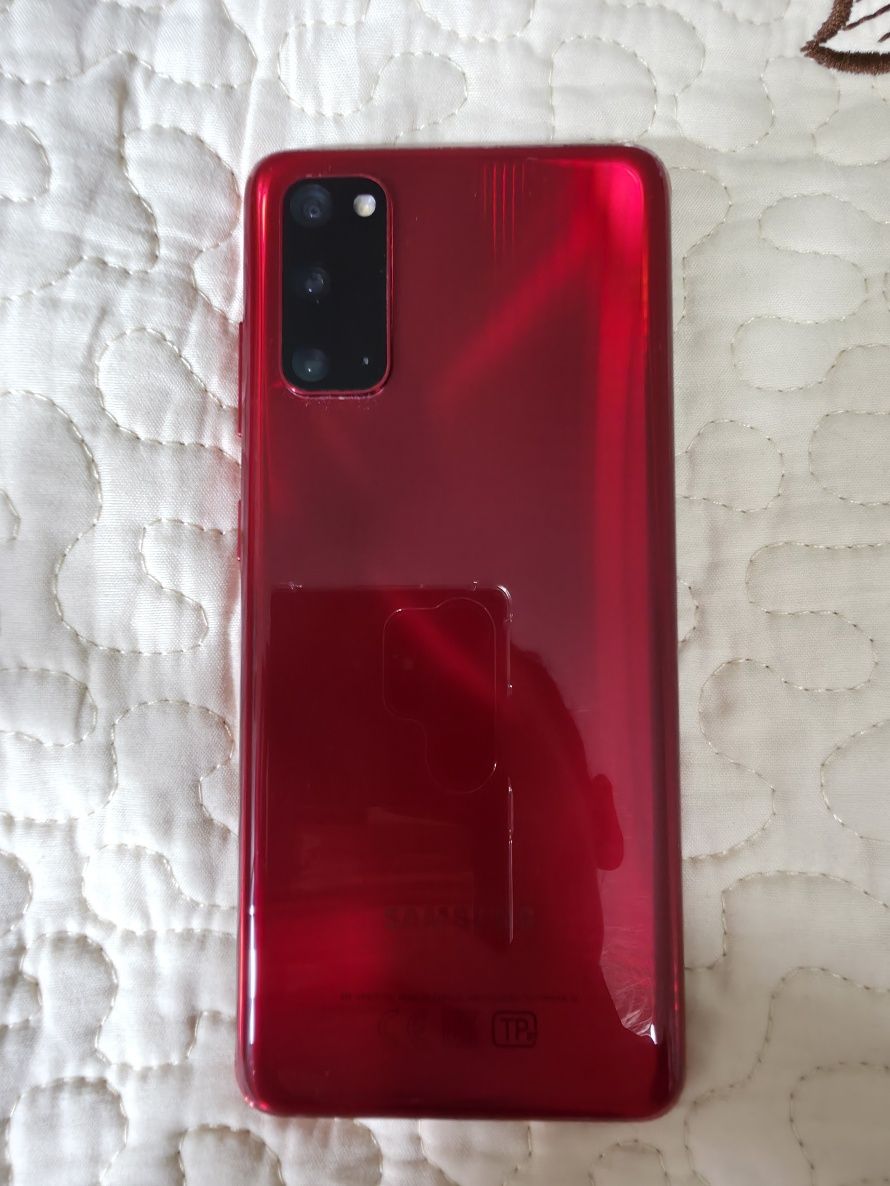 Смартфон Samsung Galaxy s20