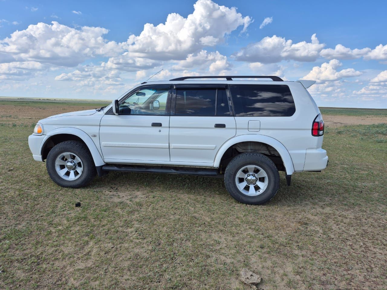 Mitsubishi Монтера  спорт 2005ж