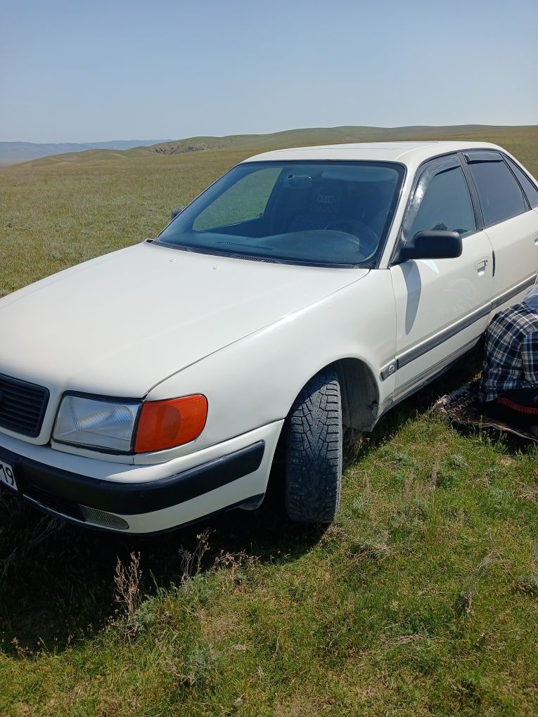 Продаётся Ауди100ц4