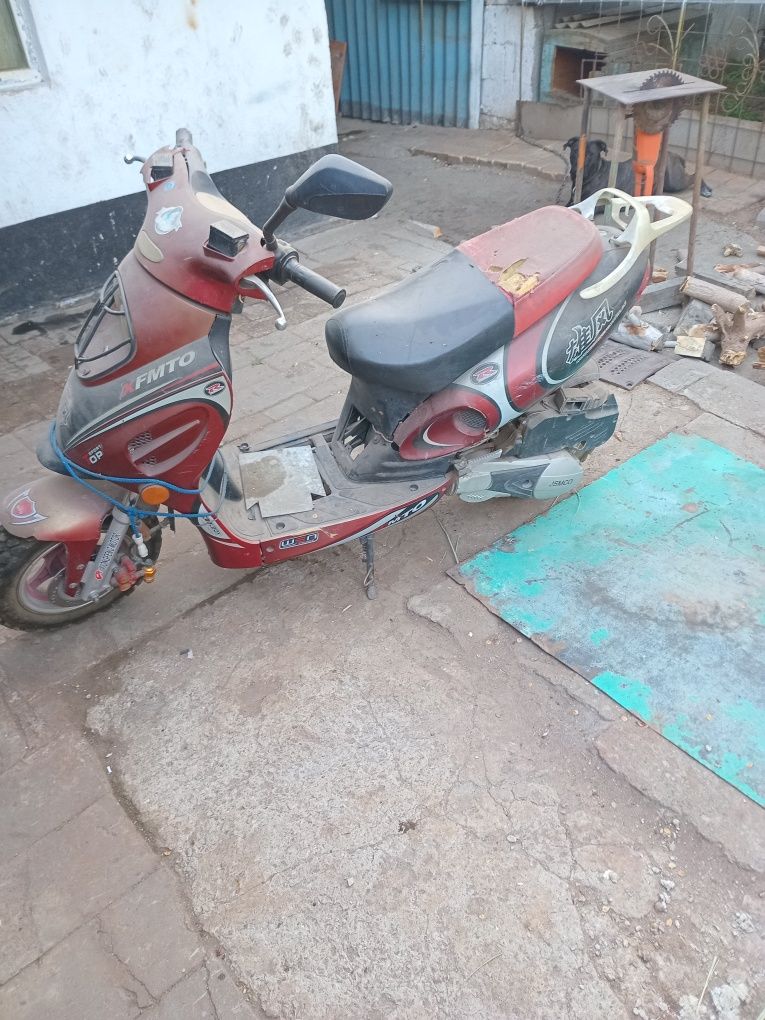 Продам скутер 125куб.