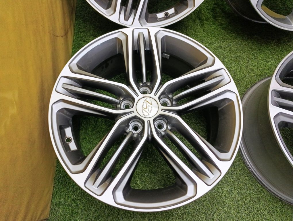 Диски R18 5×114.3 на Hyundai и другие.