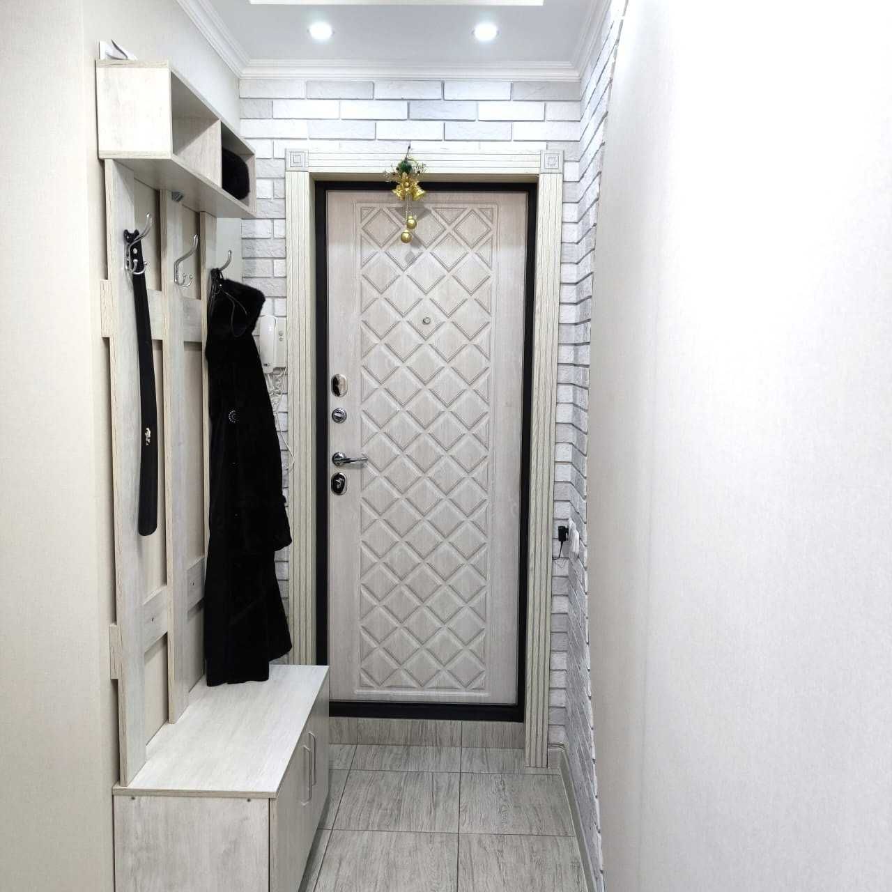 Продам 2х ком.кв Пришахттиснк мирк.23 д6>
